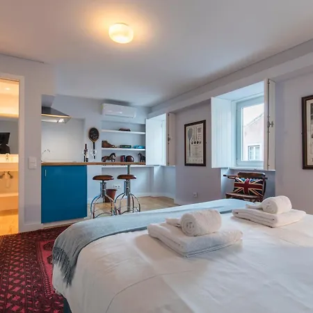 Lapa House - Historic Elegance Meets Modern Comfort 리스본
